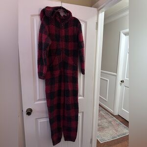 Skims Cozy Knit Unisex Onesie